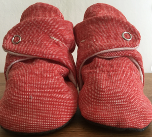 Red Linen/Cotton Baby Booties